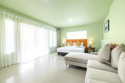 Suite mit Balkon — Phuket Leisure Time Hotel